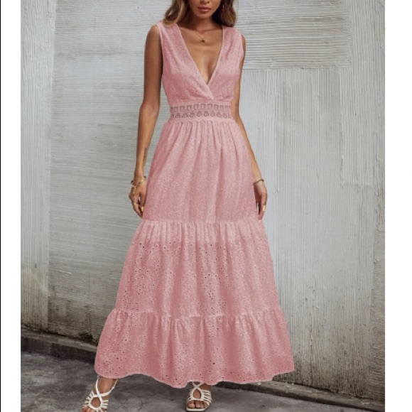 Boho green  lace insert V neck ruffle hem maxi dress - Picture 10 of 16